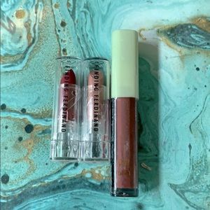 💋LIPSTICKS & PLUMPING GLOSS